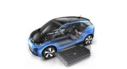 專家直言:國內(nèi)電動汽車留10家就夠了,網(wǎng)友:還有240家都得死?